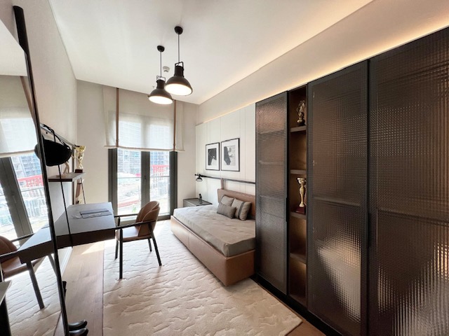 Apartment 31
